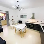 Andris Ylli & Hojza Apartments